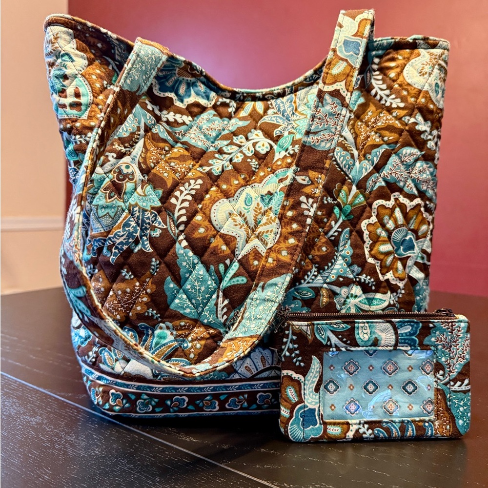 NWOT Vera Bradley Quilted Tote Bag and Wallet Set